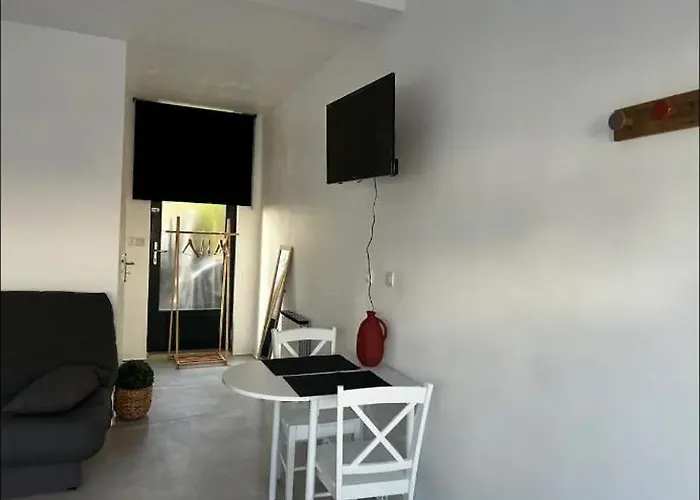 Studio Lumineux A Une Heure De Paris